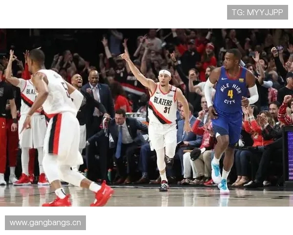 差距悬殊开拓者首发替补正负值