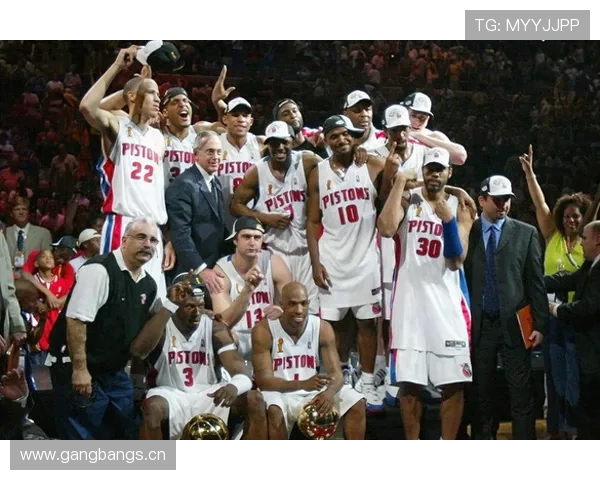 65场限制下马刺阵容大变革